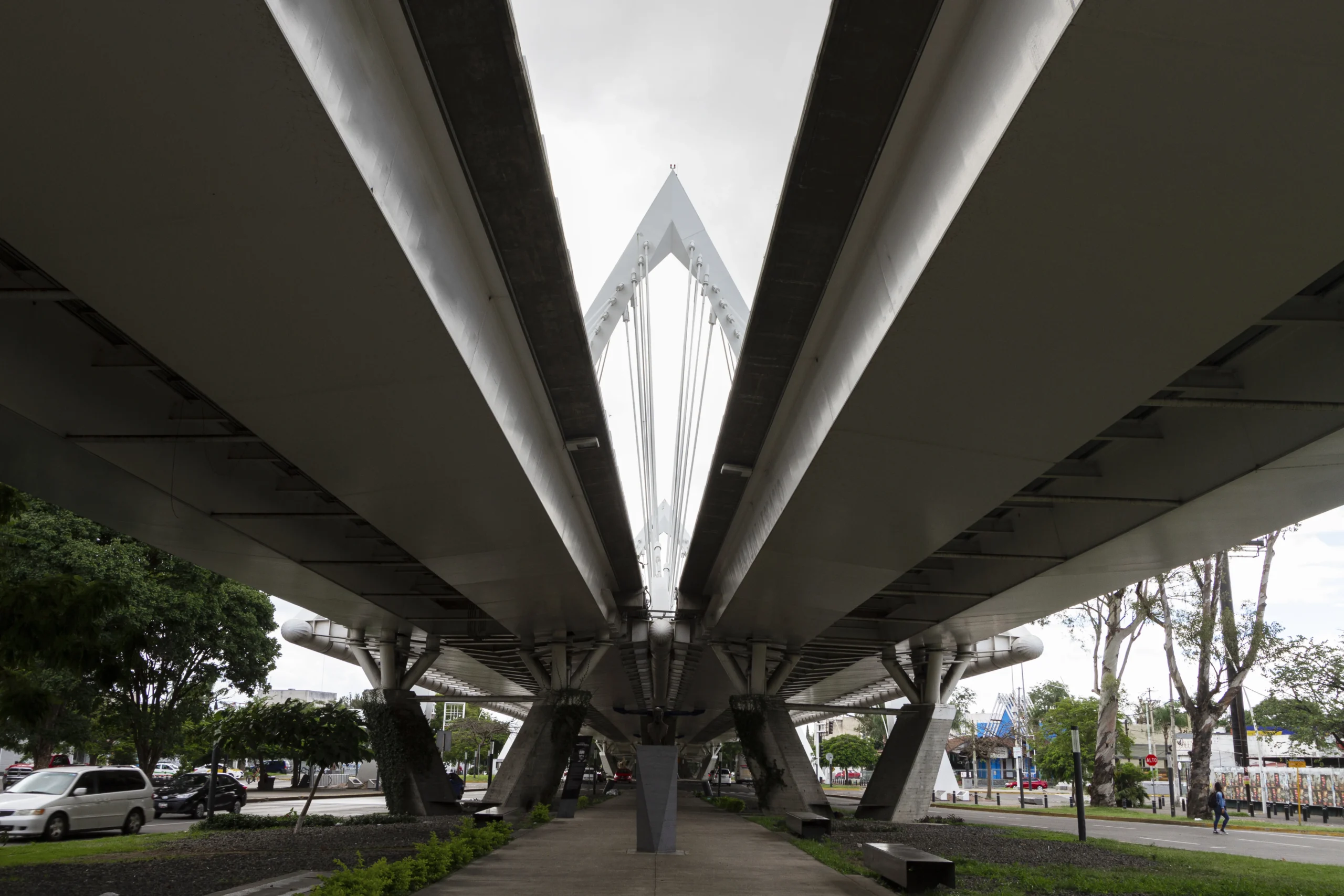 lifestyle-mexico-landscape-with-path